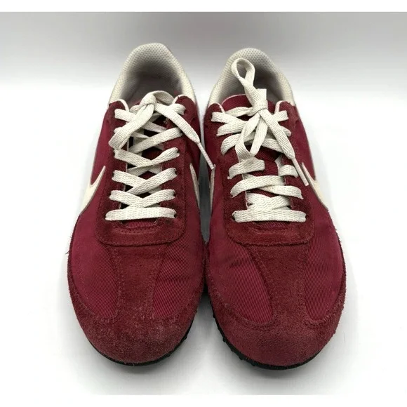 NIKE Sneakers Women's Size 6.5 Maroon Shoes Retro Athleisure Sporty - Picture 2 of 9